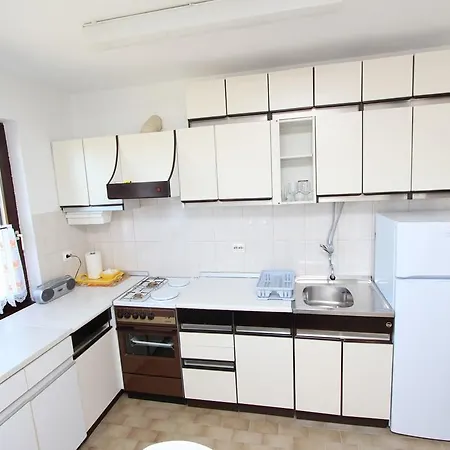 Mitton 2 Apartman